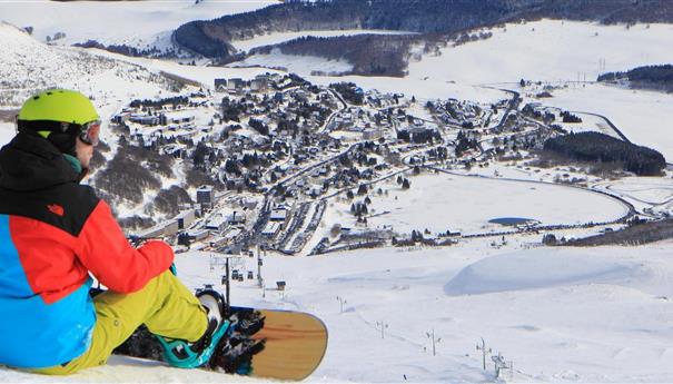 Chalet L'Anorak à Super Besse-  le snow board